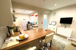 Rm 4 66 Queens Road, RG4 MEA